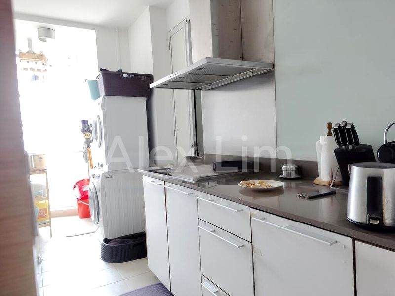 3 Bed Condo for Sale in  Cliveden At Grange - Image 8
